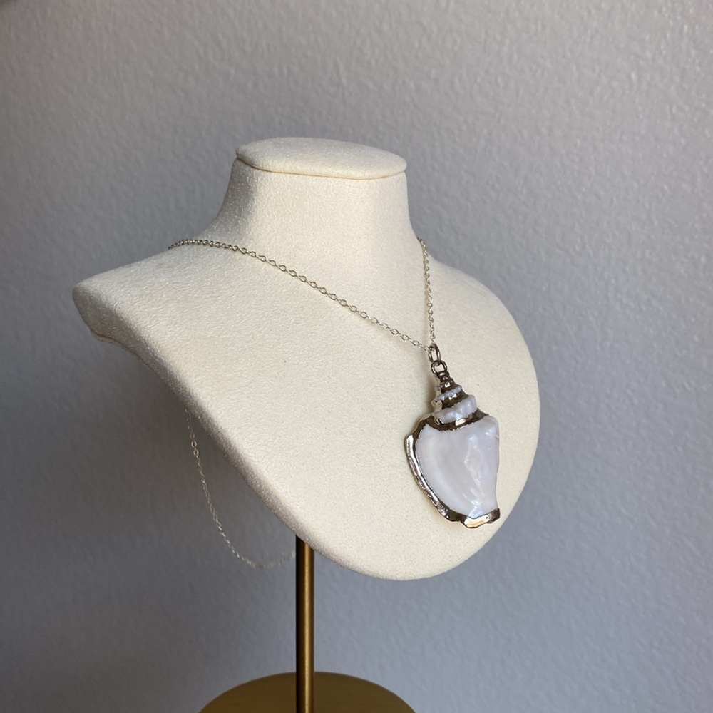 Shell Necklace